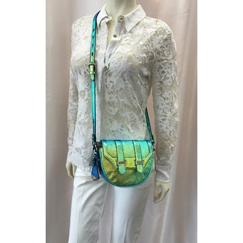 Luxe Touch Designer Consignment posted on 07/24/2017 at 4:48 PM in